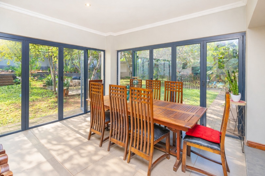 5 Bedroom Property for Sale in Xanadu Eco Park North West